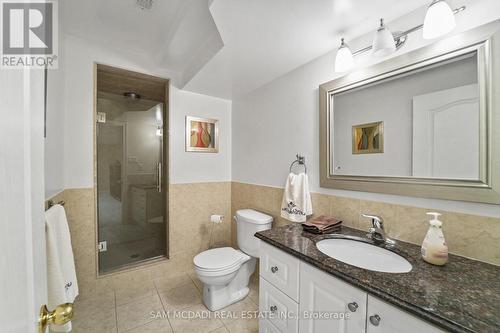 3352 Erin Centre Boulevard, Mississauga, ON - Indoor Photo Showing Bathroom