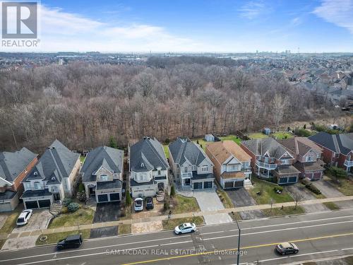 3352 Erin Centre Boulevard, Mississauga, ON - Outdoor With View