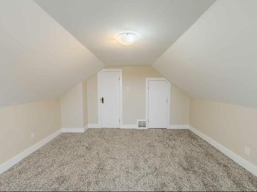 358 Dewe Ave, Thunder Bay, ON - Indoor Photo Showing Other Room
