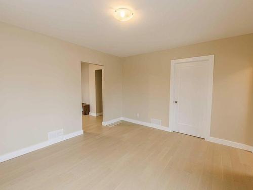 358 Dewe Ave, Thunder Bay, ON - Indoor Photo Showing Other Room