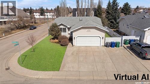 203 Konihowski Road, Saskatoon, SK - Outdoor