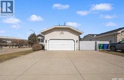 203 Konihowski ROAD  Saskatoon, SK S7S 1B2