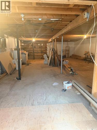 Mezzo Acreage Grid Road, Tompkins, SK - Indoor