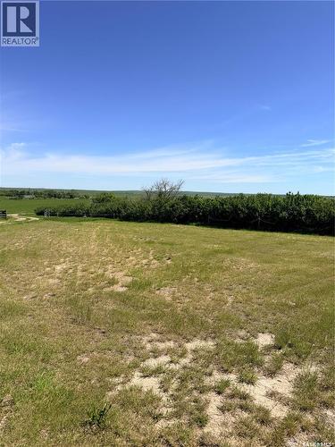 Mezzo Acreage Grid Road, Tompkins, SK 