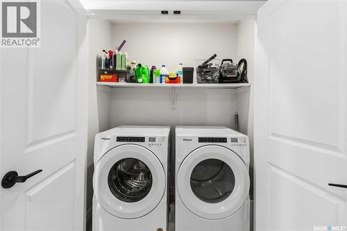 26 625 Dagnone Crescent, Saskatoon, SK - Indoor Photo Showing Laundry Room