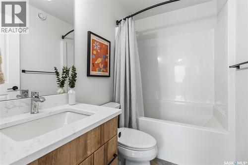 26 625 Dagnone Crescent, Saskatoon, SK - Indoor Photo Showing Bathroom