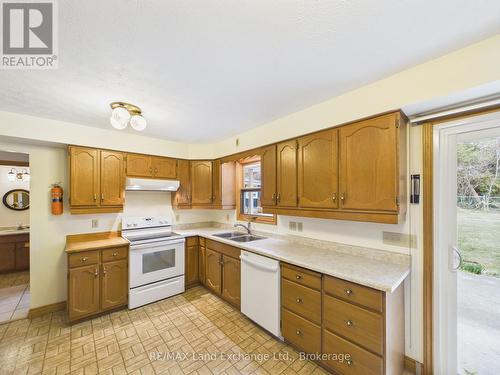 45 Goderich Street, Kincardine, ON - Indoor Photo Showing Kitchen With Double Sink