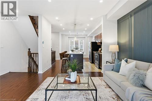 Open concept and clean lines. - 122 E Dundas Street E Unit# 9, Waterdown, ON - Indoor Photo Showing Living Room