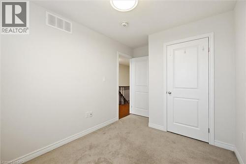 122 E Dundas Street E Unit# 9, Waterdown, ON - Indoor Photo Showing Other Room