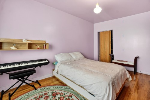 Bedroom - 419 Av. Westminster N., Montréal-Ouest, QC - Indoor Photo Showing Bedroom