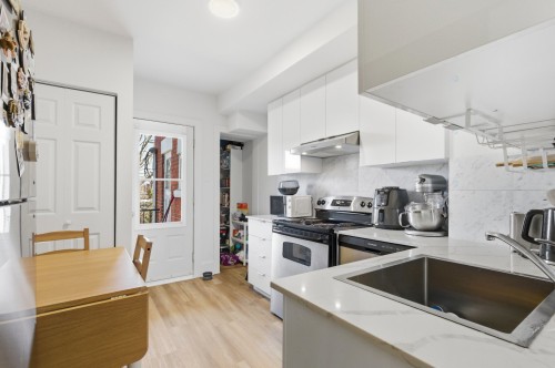 Kitchen - 6102 Rue Beurling, Montréal (Verdun/Île-Des-Soeurs), QC - Indoor Photo Showing Kitchen