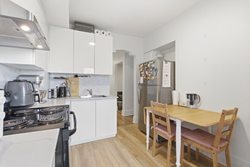 Kitchen - 6102 Rue Beurling, Montréal (Verdun/Île-Des-Soeurs), QC - Indoor