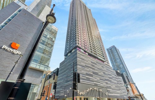 2714-1288 Av. des Canadiens-de-Montréal  Montréal (Ville-Marie), QC H3B 3B3