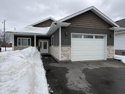 714 Brown Street  Thunder Bay, ON P7E 2K9