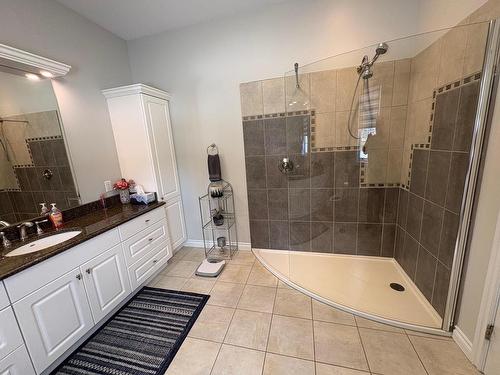132 Wolverine Crescent, Thunder Bay, ON - Indoor Photo Showing Bathroom