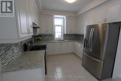 81 GRAND TRUNK AVENUE Vaughan, ON L6A 5B3