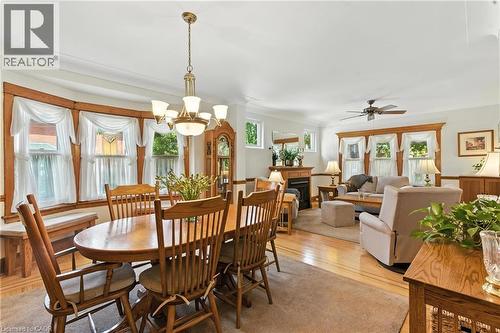 Dining room - 98 Kensington Avenue S, Hamilton, ON - Indoor Photo Showing Dining Room