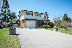 7 LICHTY CRESCENT  Kitchener, ON N2B 2Z5
