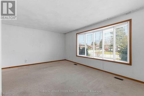 7 Lichty Crescent, Kitchener, ON - Indoor Photo Showing Other Room