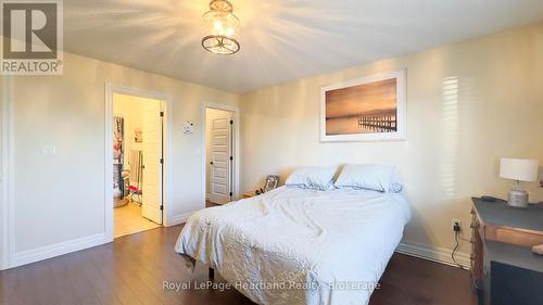 13 - 33 Fairhaven Lane, Goderich (Goderich (Town)), ON - Indoor Photo Showing Bedroom