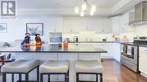 13 - 33 Fairhaven Lane, Goderich (Goderich (Town)), ON - Indoor Photo Showing Kitchen With Upgraded Kitchen