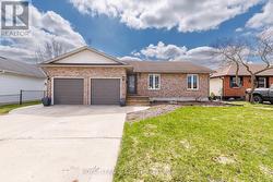 109 CALLA TERRACE Welland (Prince Charles), ON L3C 7C2