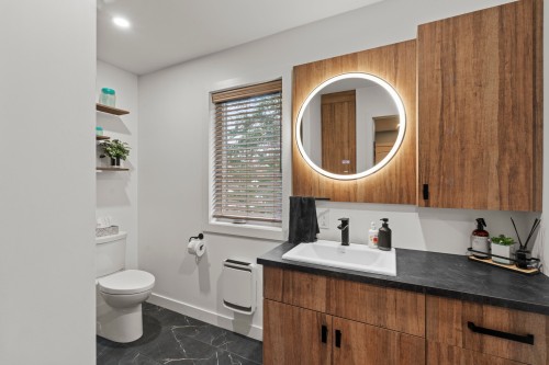 Salle de bains - 4030 Ch. Plaisance, Sainte-Julienne, QC - Indoor Photo Showing Bathroom
