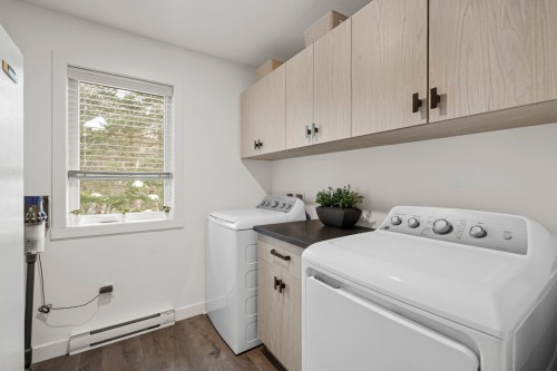 Salle de lavage - 4030 Ch. Plaisance, Sainte-Julienne, QC - Indoor Photo Showing Laundry Room