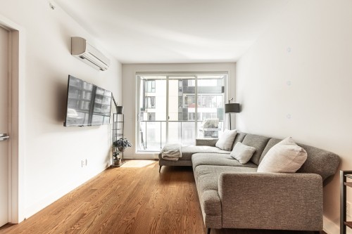 Living Room - 419B-1400 Rue Ottawa, Montréal (Le Sud-Ouest), QC - Indoor Photo Showing Living Room
