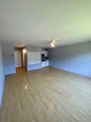 Overall view - 206-4405 Rue Le Monelier, Québec (Charlesbourg), QC - Indoor Photo Showing Other Room