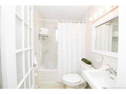 160 Snow Ave, Moncton, NB 