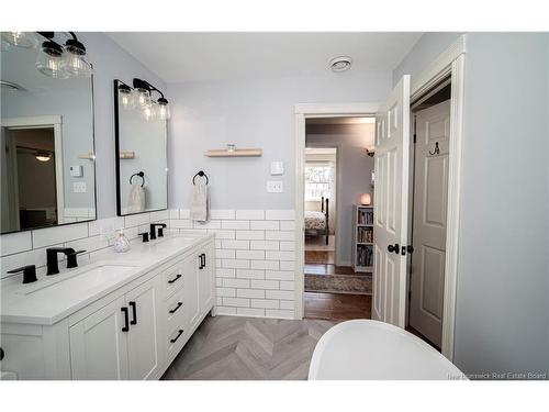 419 Cherry Ave, Fredericton, NB 