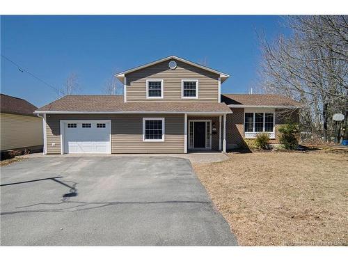 419 Cherry Ave, Fredericton, NB 