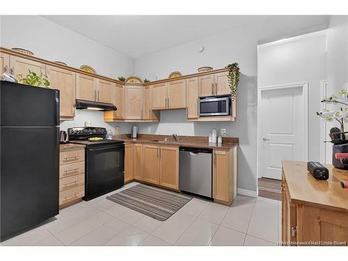 407-33 Sifroi St, Dieppe, NB 