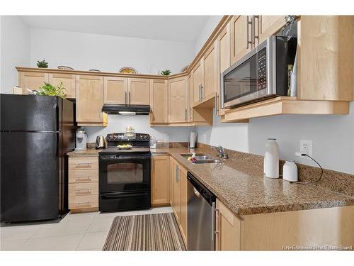 407-33 Sifroi St, Dieppe, NB 