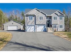 57 Lindsay LANE Burton, NB E2V 0J7