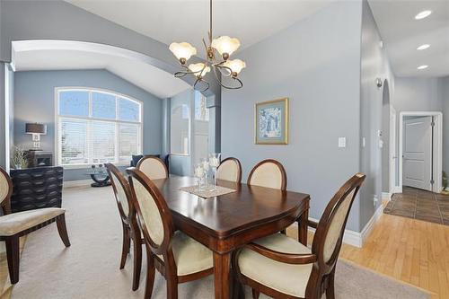 34 Castleton Crt, Winnipeg, MB 