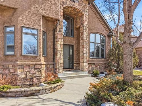 34 Castleton Crt, Winnipeg, MB 