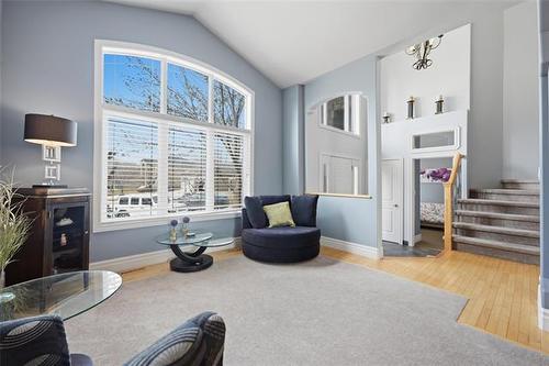 34 Castleton Crt, Winnipeg, MB 