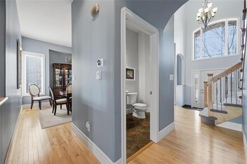 34 Castleton Crt, Winnipeg, MB 