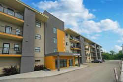 405-2033 Henderson HWY  Winnipeg, MB R2G 1P7