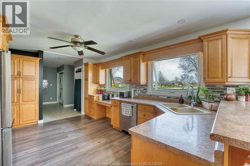 1235 Gesto Sideroad, Colchester North, ON - Indoor Photo Showing Kitchen With Double Sink