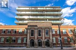 411 - 201 CARLAW AVENUE Toronto, ON M4M 2S3