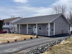 243 Braemar Drive Westmount, NS B1R 1V9