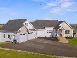 9 Lennys Lane Clinton, PE C0B 1M0