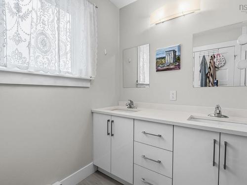 185 Titanium Crescent, Halifax, NS 