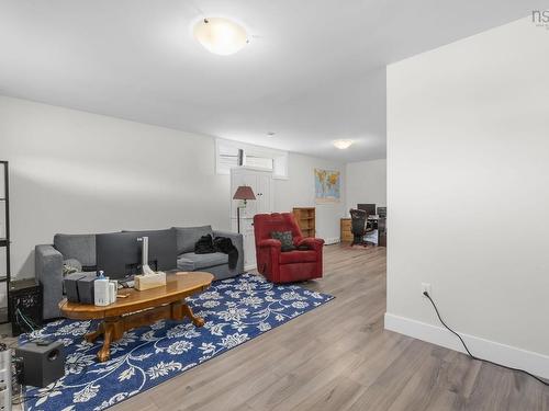 185 Titanium Crescent, Halifax, NS 