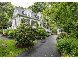 53 Rutledge Street  Bedford, NS B4A 1X2