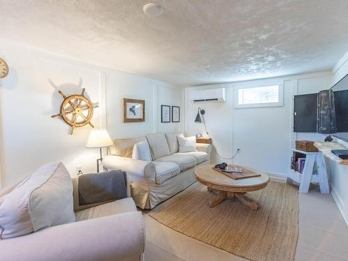 8237 Highway 209, Wards Brook, NS 