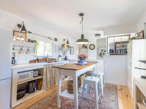 8237 Highway 209, Wards Brook, NS 